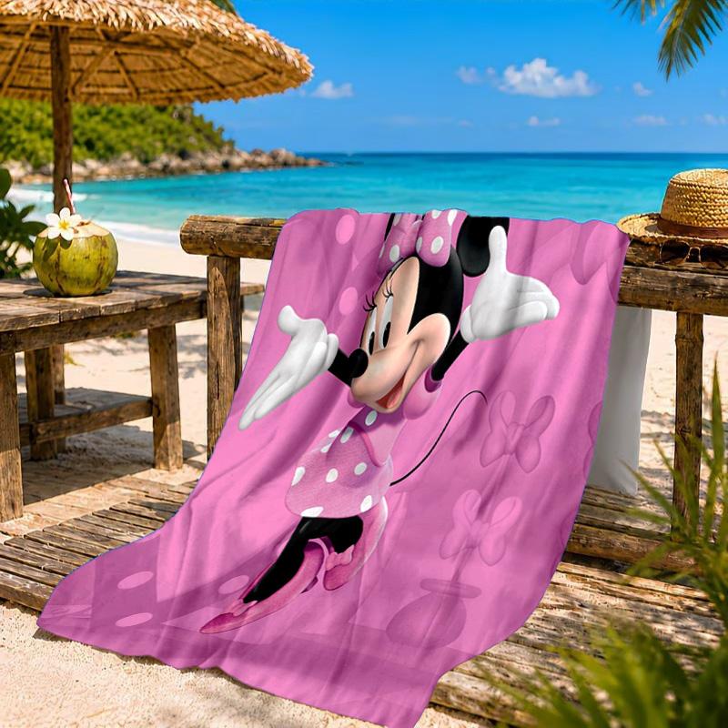 Mouse Couple Artwork Printed Microfiber Beach Towel, Soft And Absorbent, Quick-Dry, Ideal for Summer Travel, Beach Essential, Swimming Pool