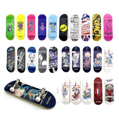 Finger Skateboard Toys Mini fingerboardy s novým vzorem jako dárek k narozeninám Small Finger Board Hračka s kolečky pro děti H01