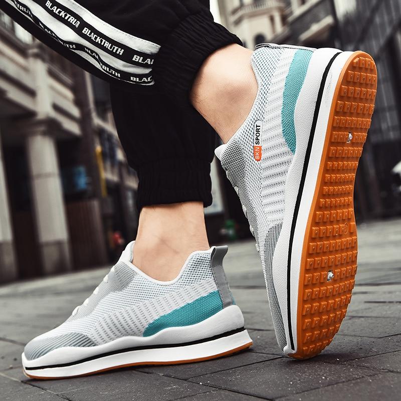 Light Man Running Shoes Fashion Casual Mesh Breathable Sports Shoes Men Sneakers Male Jogging Footwear