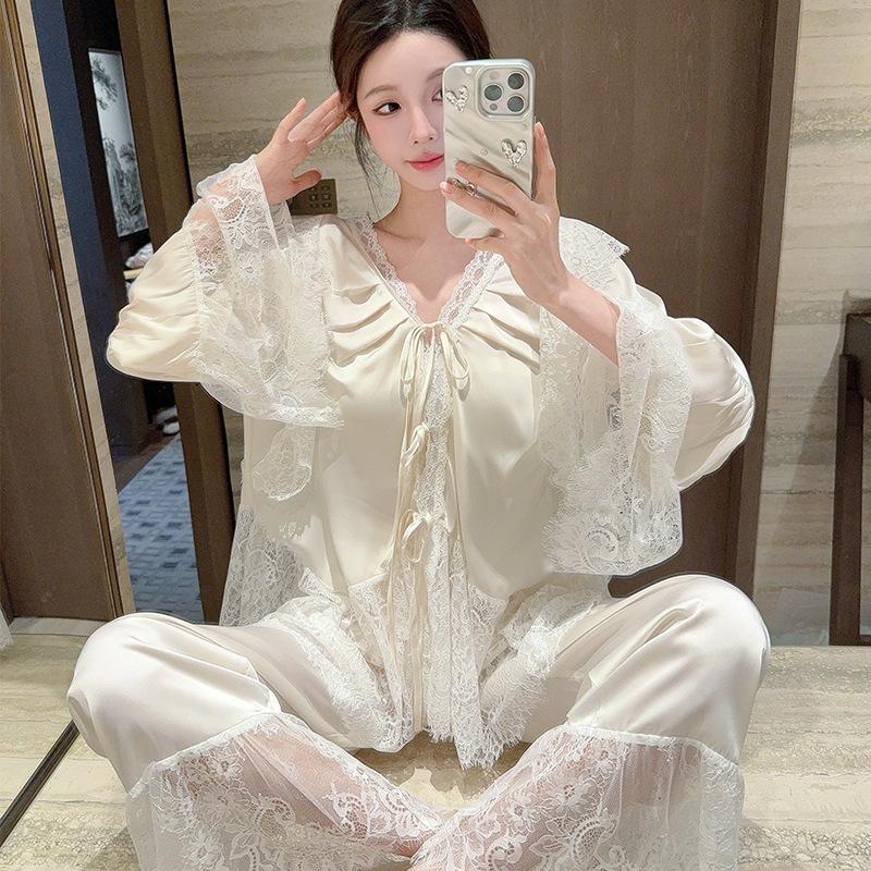 New ice silk pajamas women's spring and summer high-end French court style lace splicing set, thin long-sleeved loungewear