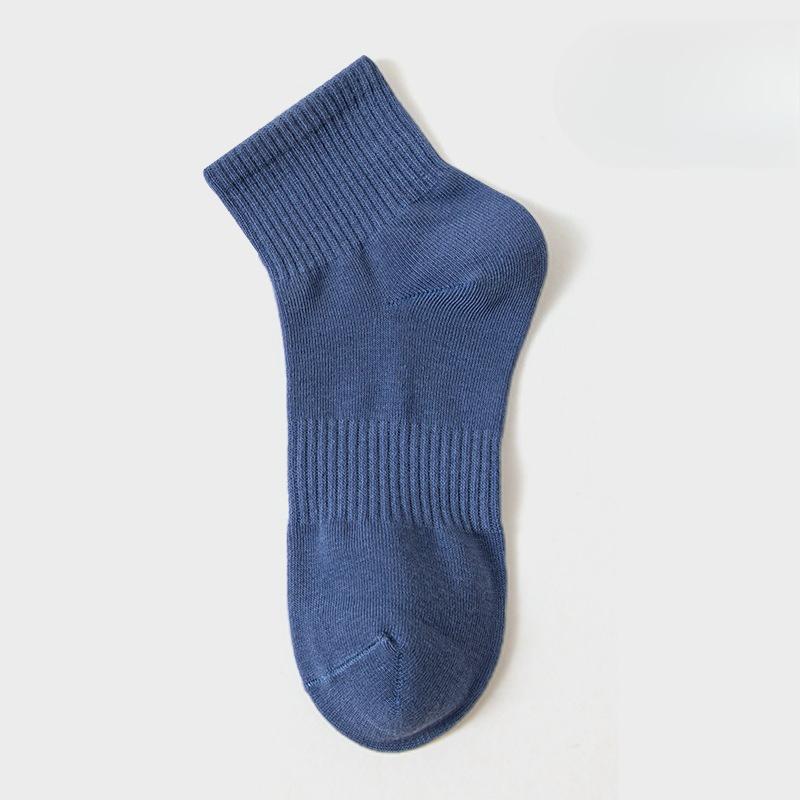 

Female Spring and Autumn Pure Color All Build Anti Ball Anti Odor Wicking Sports Tube Cotton Socks 1 pair темно-синий