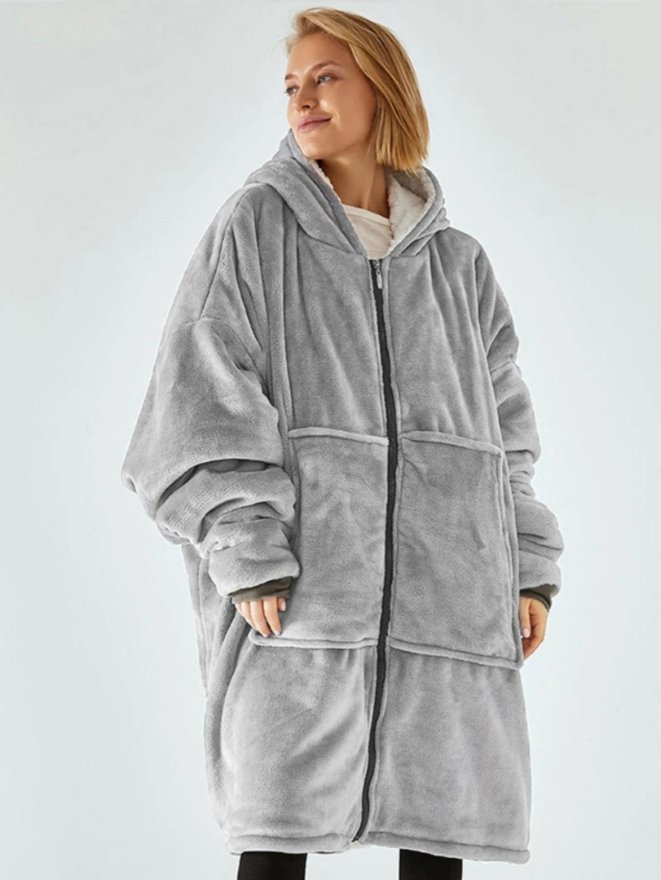 

Thick nightgown Lazy clothes Zipper for easy on and off Fleece jacket hooded TV blanket Outdoor cold insulation blanket серый