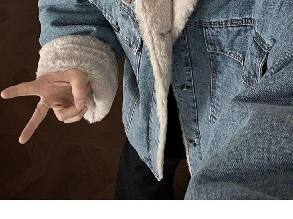 Men's Retro Velvet Denim Jacket – Trendy, Warm, Unisex, Loose-Fit with Multi-Pockets