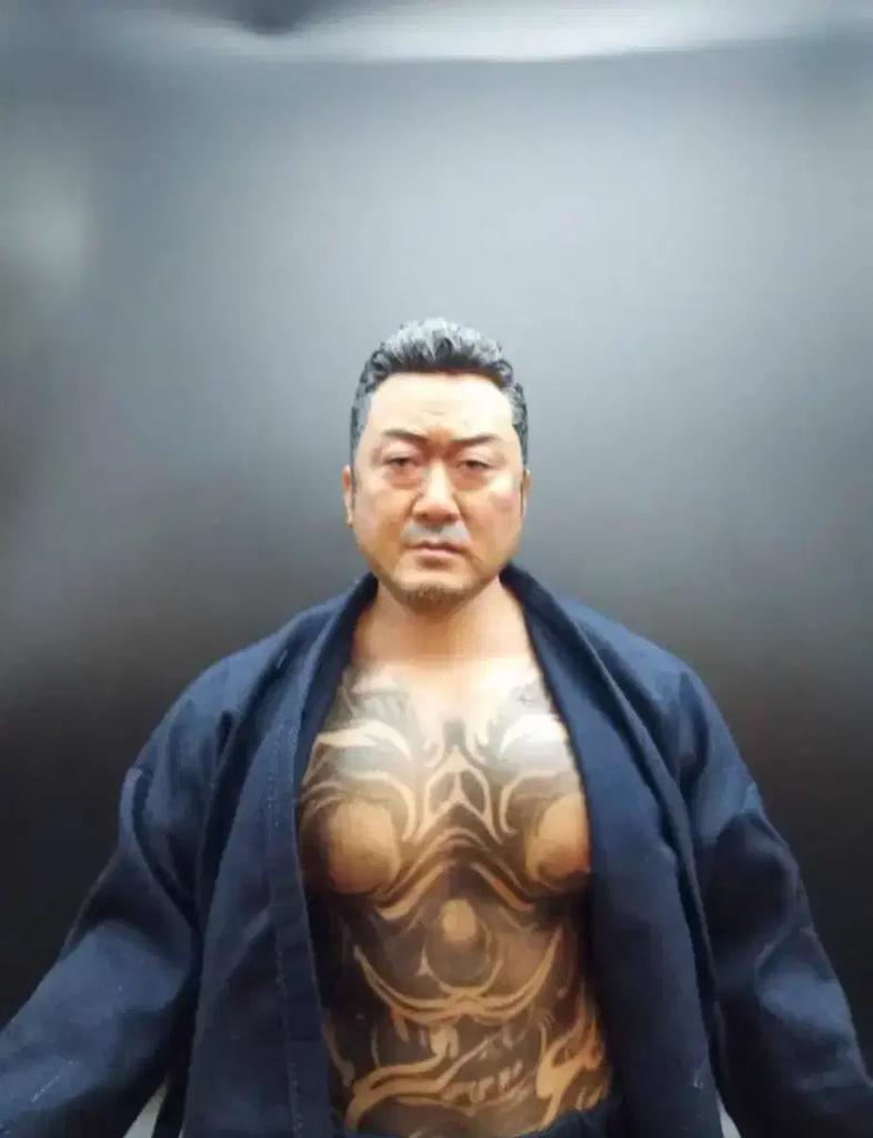 Figurka Ma Dong-seoka (Město zločinu ve stylu Jang-čcheng)