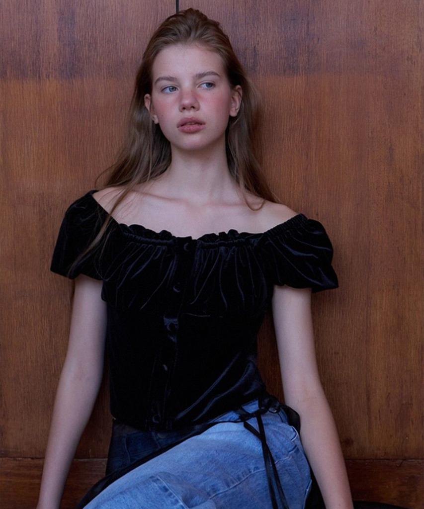 MURMURE Dewy Velvet Shirred Blouse_Dewy Blouse