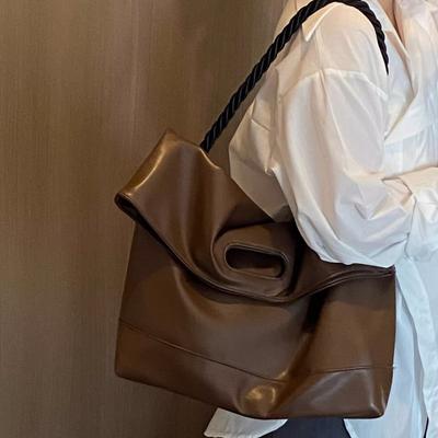 Autumn and Winter Big Bag for Women New Simple Commuting Soft Pitot Bag for Students In Class One-shoulder Crossbody Bag for Women