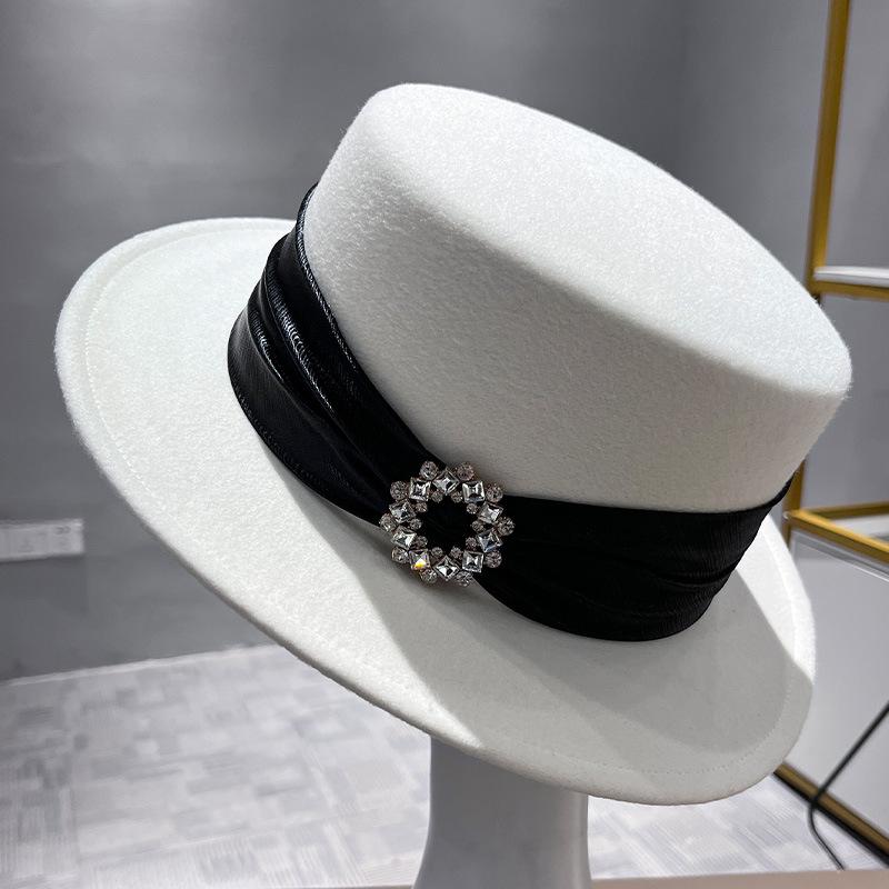 Fashion Temperament Light Luxury Flat Top Hat Women's Retro High-end Woolen Rhinestone Top Hat Jazz Hat