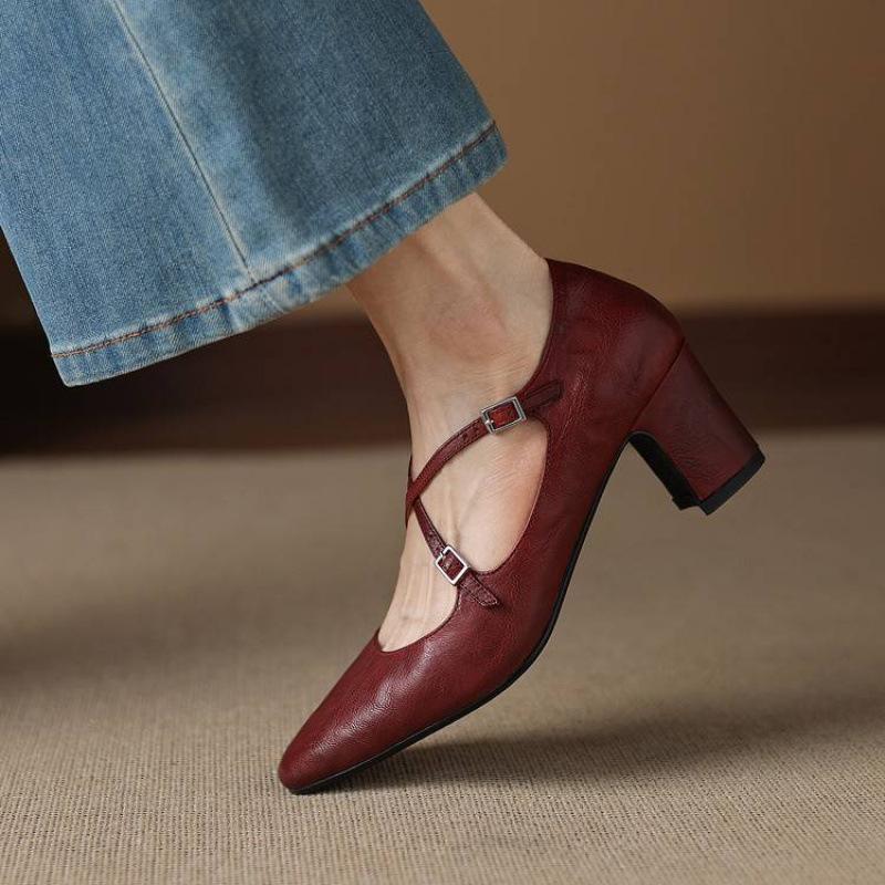 Four seasons wear women's sheepskin single shoes solid color large size women's shoes low top shallow mouth foot cover comfortable beef tendon sole hi