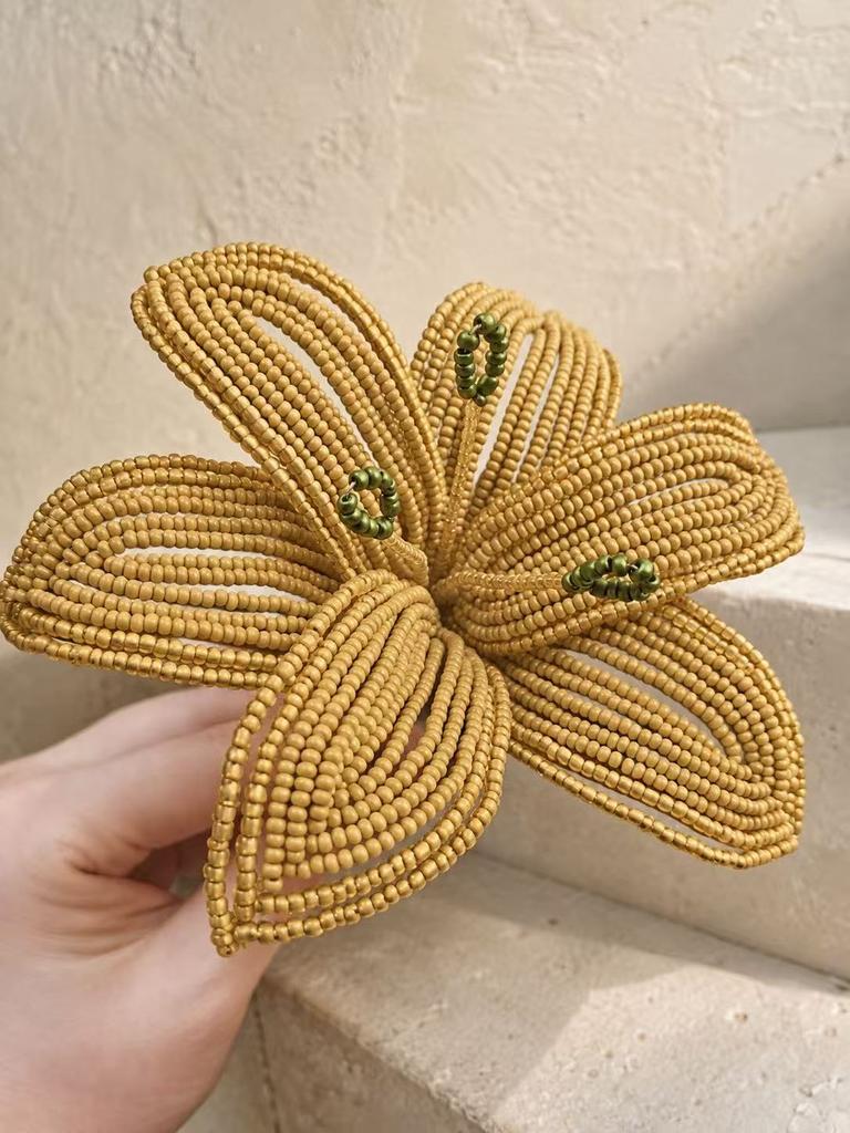 2026 Premium Lily Bead Flowers Beaded Flower Bouquet New Year Floral Arrangement Christmas Decoration Boutique Home Decor