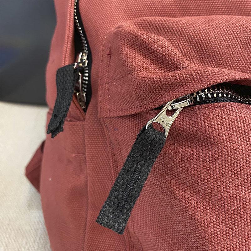 American Retro Canvas Backpack: Classic Style for School, Couples, or Hiking