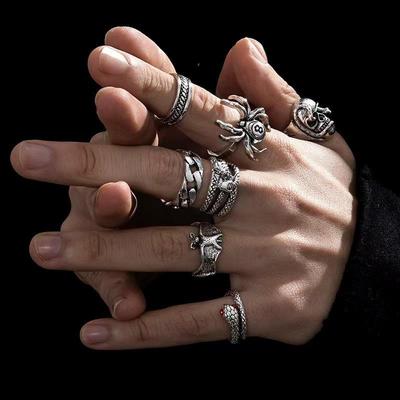 Creatieve Retro 7-delige Set: Spin, Slang, Vleermuis, Schedel, Tweekoppige Slang Hip Hop Ringen