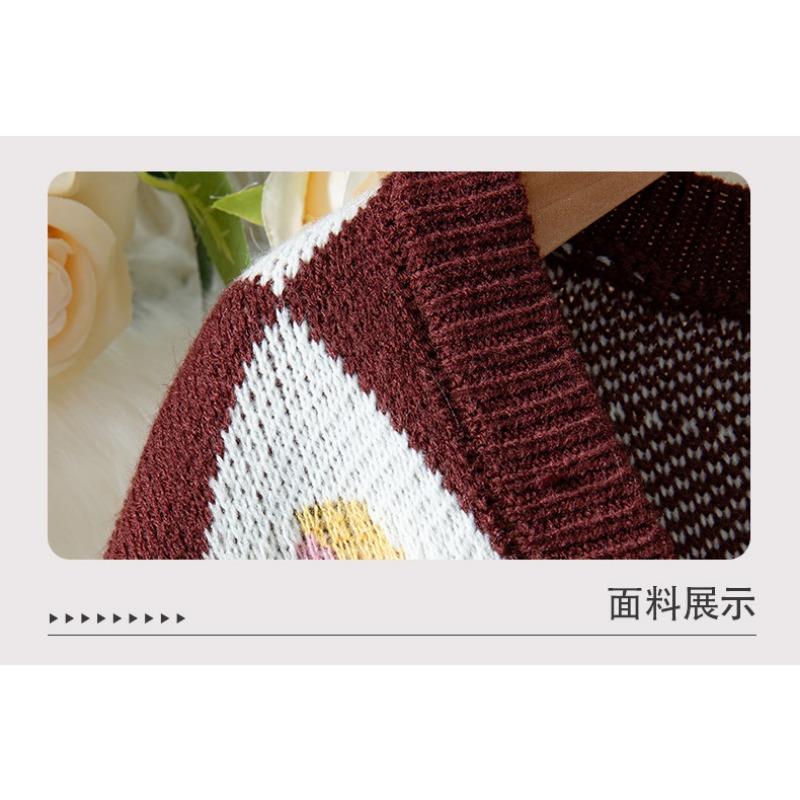 Kontrastowy kolorowy żakardowy sweter damski zapinany na jeden guzik, na jesień i zimę