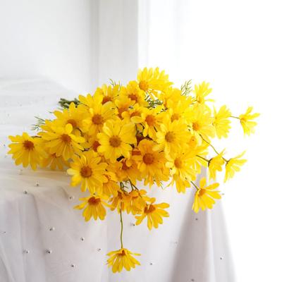 Decorazioni per la casa – Ghirlande e fiori artificiali