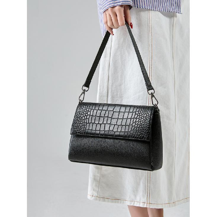 

Genuine Leather Women s Crossbody Bag Versatile Commuter Small Square Bag 2025 New Crocodile Pattern High-Quality Texture Shoulder Bag чорний