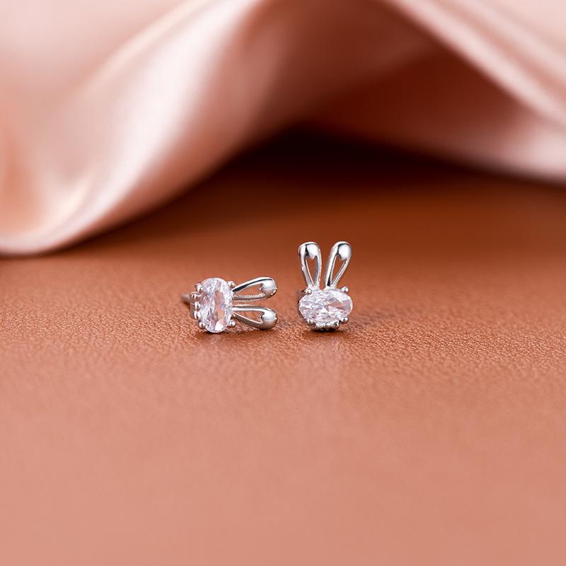 Banyan Tree S925 Silver Zircon Rabbit Earrings - Elegant, High-End Diamond Design for Women