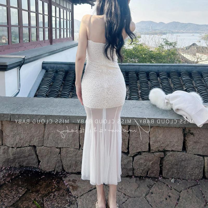 French gentle wind white lace splicing suspender dress vacation style temperament waist slim hip skirt summer