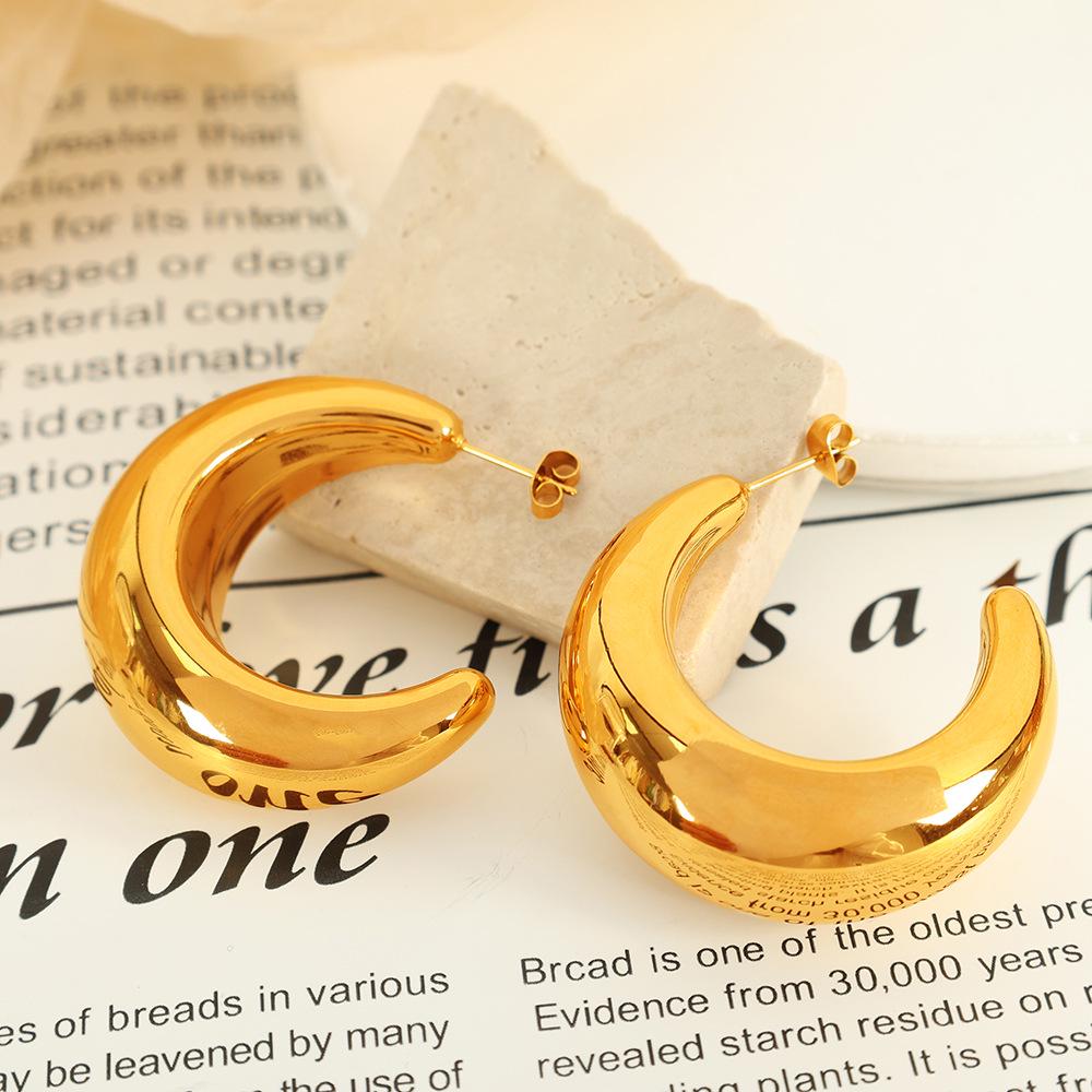 French Minimalist C-Shaped Crescent Earrings - Versatile, High-End Design for Women