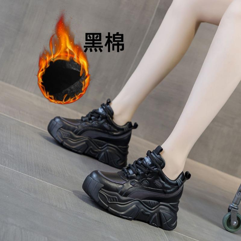 Spring and Autumn Women's Shoes New Slope Heel Muffin Thick Sole Inner Height Increase Casual Little White Shoes Single Shoes Velvet Tide