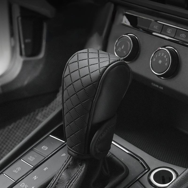 Fashion Car Gear Shift Knob Cover Gearshift Handle Interior Decora For Alfa Romeo 159 Giulietta 156 147 Giulia Mito GT Stelvio ert853