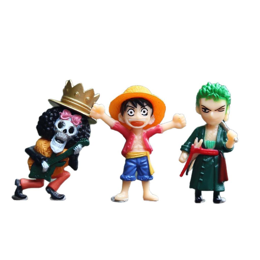 Ultra-Mini One Piece Figurines: Luffy, Chopper, Nami, Zoro Blind Box for DIY Decoration