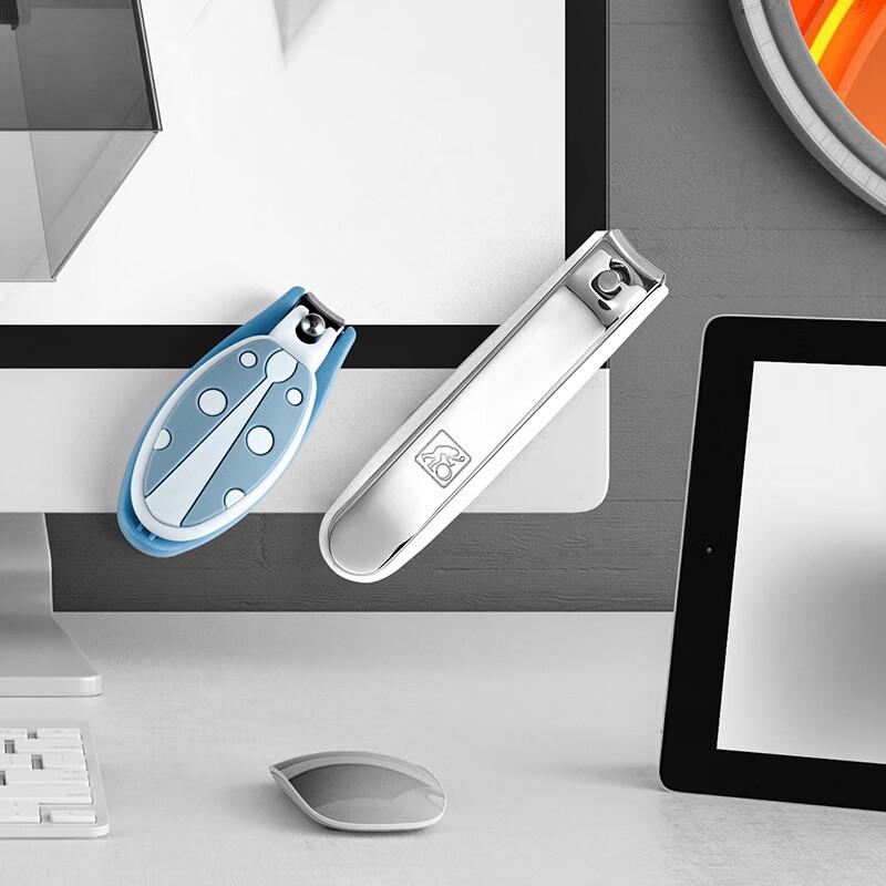 STONE Refrigerator Magnet Nail Clipper Set