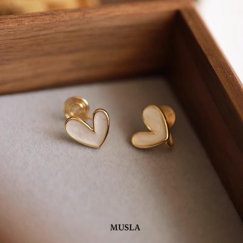 

Musla Design Jewelry Cilp Earrings Fashion Sliver Simple Stud Earrings For Women Clip Earrings золотистий