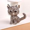 1 Piece Retro Cat Diamond Studded Hollow Out Brooch, Cute Cartoon Brooch, Anti Glare Clothing Accessories Women'S Versatile Brooch