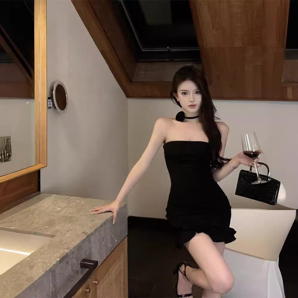 One-word shoulder tube top dress women's summer temperament flower pure desire waist ruffle edge skirt sexy hip wrap short skirt