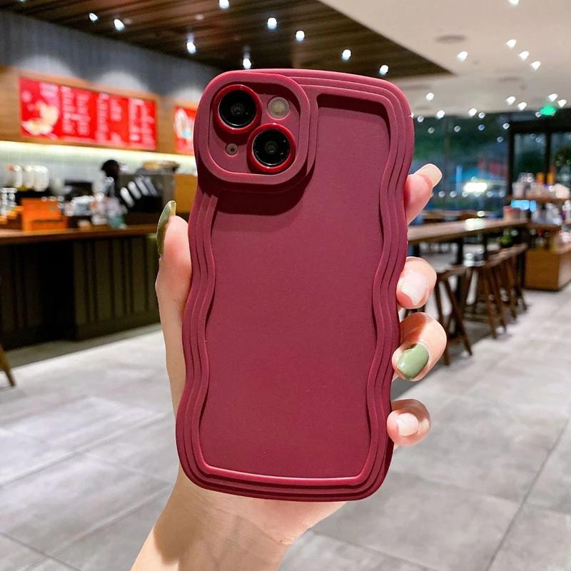 Luxe Golvende lijnen Telefoonhoesje Voor iPhone 17 16 15 14 13 12 11 Pro Max X Xs XR Max Plus Air Mat Schokbestendig Zacht Siliconen Hoesje For iPhone 13Pro Max claret