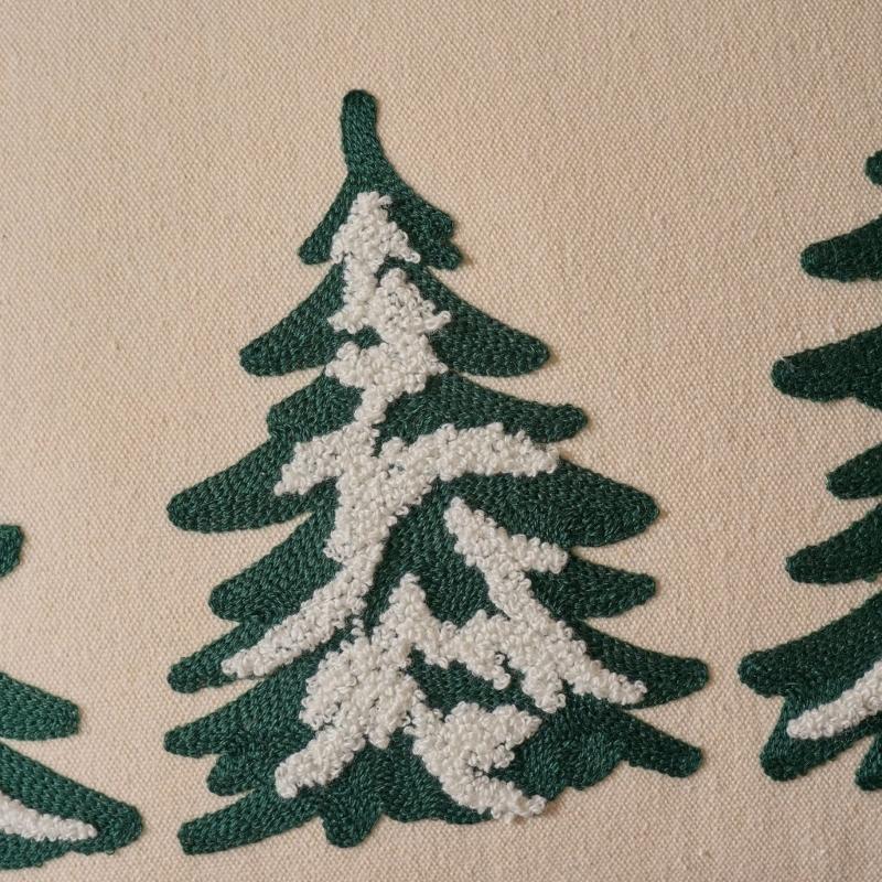 Towel Embroidery Holiday Pillowcase Christmas Tree Designs Breathable Cotton Linen Bedding Decoration
