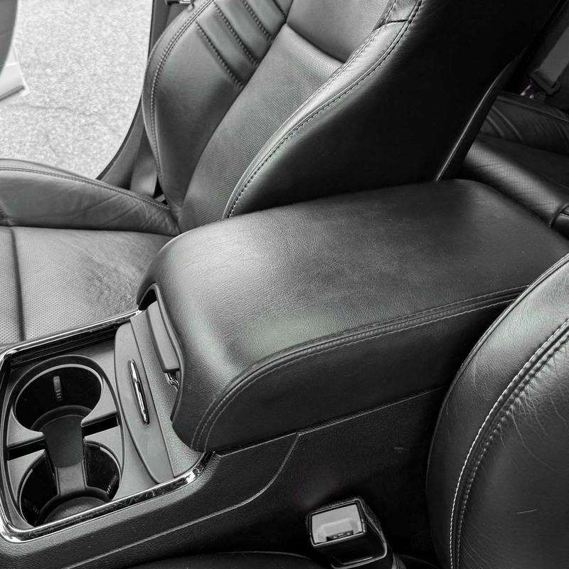 Car Center Console Armrest Cover Lid Arm Rest Pad Leather Auto Accessories Waterproof For Dodge Charger Chrysler 300 2011-2022