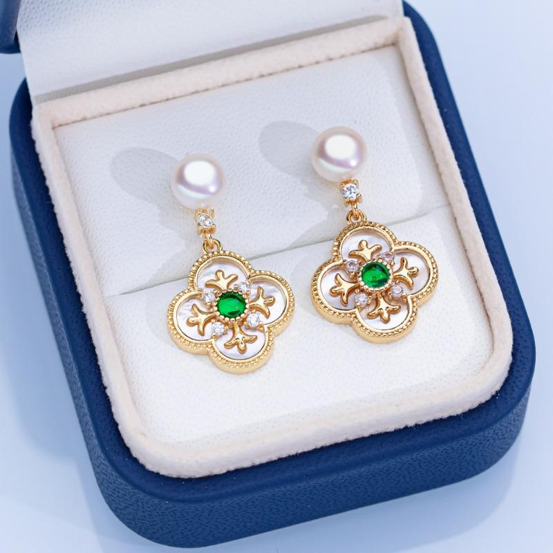 Natural Freshwater Pearl Stud Earrings S925 Sterling Silver Earrings Fritillary Zircon Pearl Earrings Light Luxury High Sense