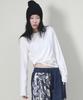 Deumakeu Outstitch Contrast Semi-Crop Long Sleeve T-Shirt Ivory