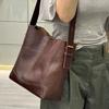 Fashionable and Retro Top-tier Leather Bag for Women, Large-capacity Tote Bag for Work and Commuting, Single-shoulder Bag for Women