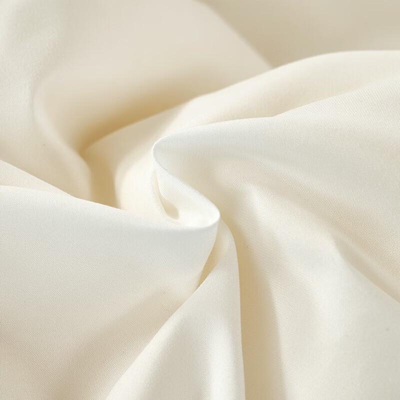 FUANNA Zhuomeng Class A Soybean Ten-Hole Antibacterial All-Season Quilt