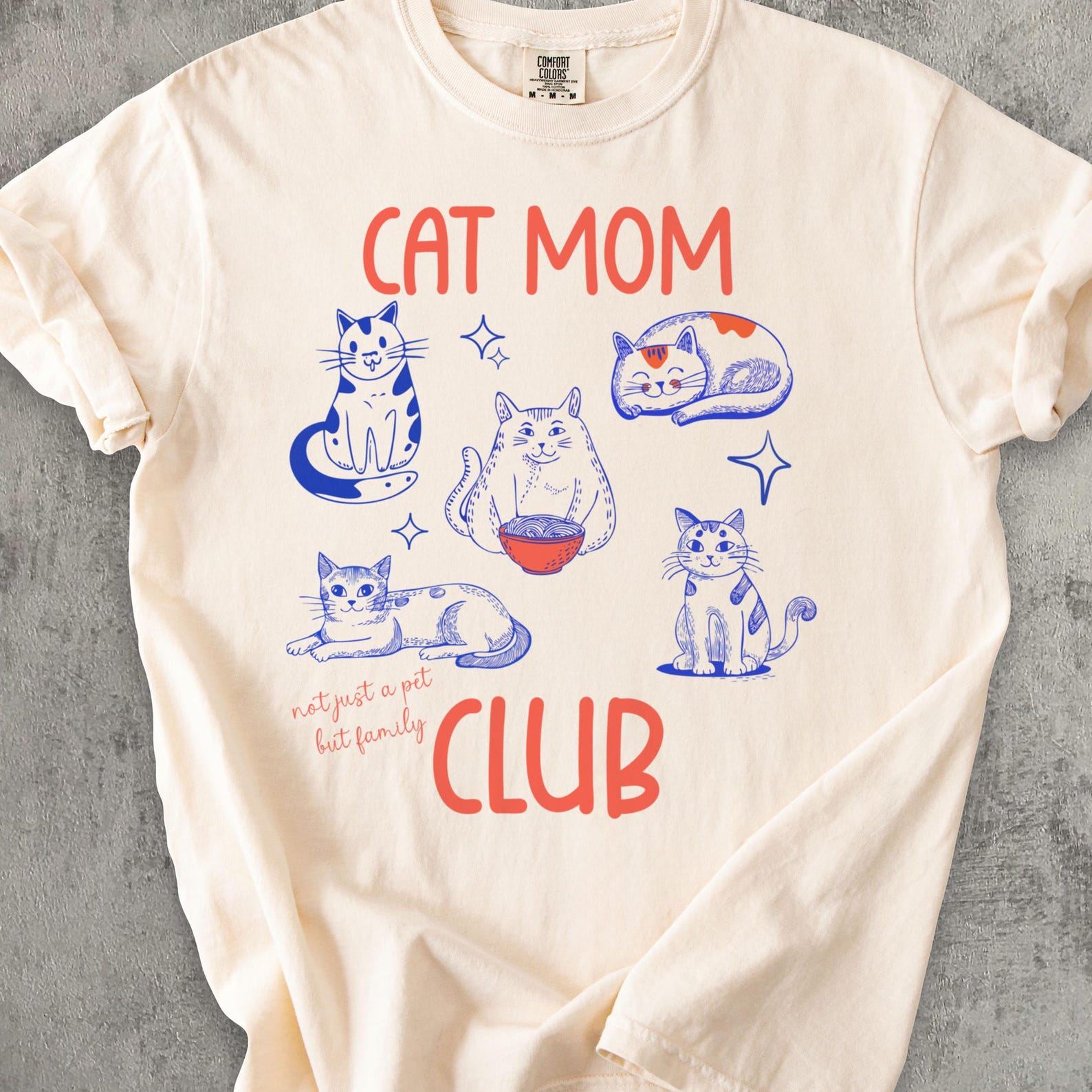 Cat Mom Club Shirt, Cat Lover Gift, Cute Cat Mom Tee, Cat Lady Shirt, Pet Mom T shirt, Cat Owner Gift, Funny CaT shirt XL