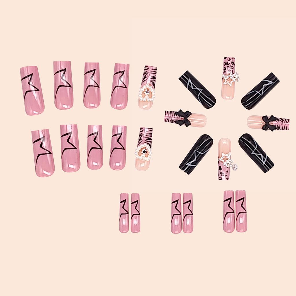 Pink Black False Nails with Star Printed Charming Comfortable To Wear Manicure Nails for Women and Girl Nail Salon