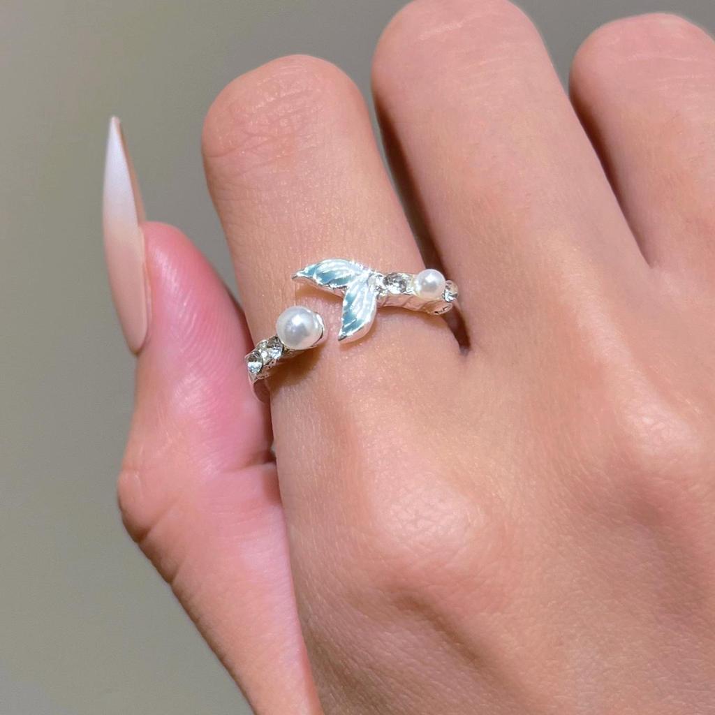 Bohemian Ocean Resort-Style Retro Ring Set: Turtle & Starfish Design