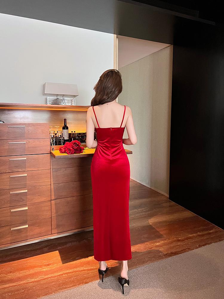 Socialite Style Sexy Low-Cut Spaghetti Strap Maxi Dress with Slimming High Waist and Slit