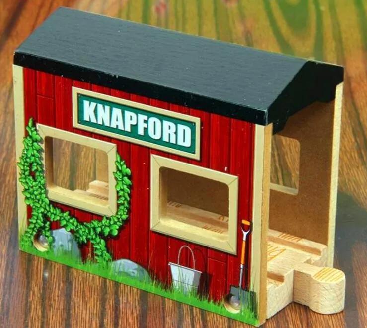 Hot Selling Grass Tunnel Train Station Game Scene Fit Electric Car And Wooden Train Developing Boys S37