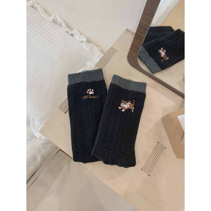 Ladies Autumn New Casual Match Color Linen Pattern Cat Embroidery AB Style Drum Pile Cotton Socks