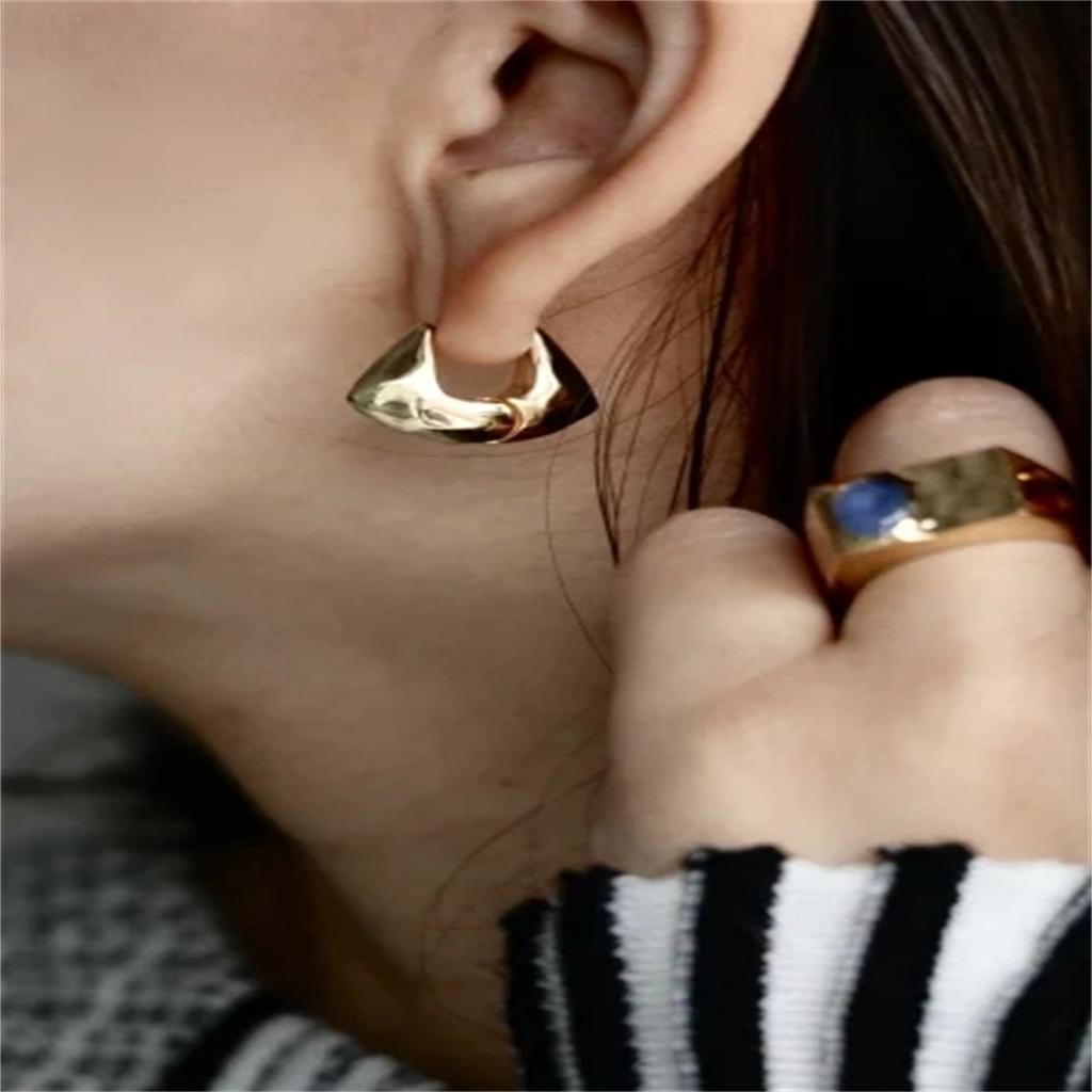 Irregular Hammering Surface Design Ear Buckle Niche Trendy Popular Earrings Fashion Spring And Summer Earrings