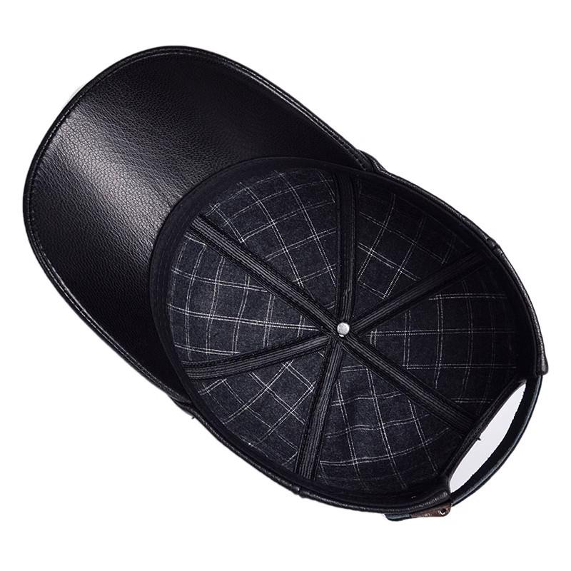 Men's Trendy Sheepskin Leather Baseball Cap: Autumn/Winter Outdoor Casual Duckbill Hat for Middle-Aged & Elderly