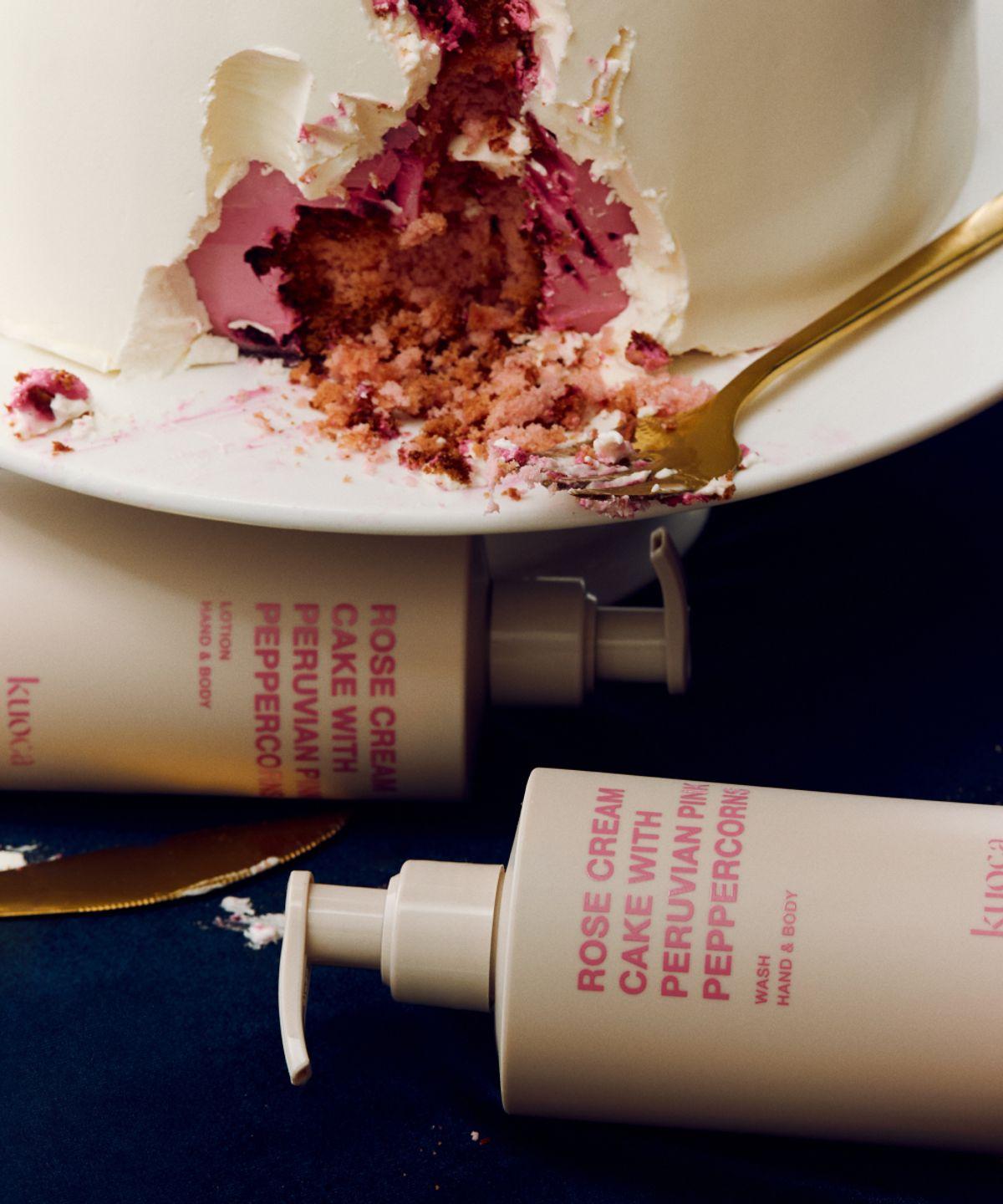 [2-Piece Set] Rose Cake Hand & Body Wash + Lotion