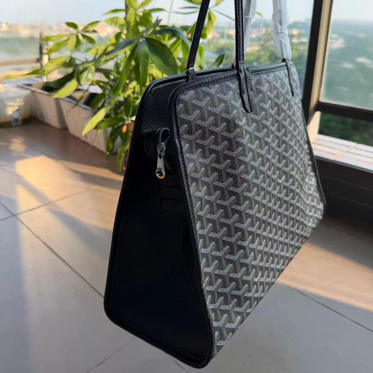 

Сумка-тоут Goyard Hardy из кожи с Y-образным узором с застежкой-молнией чёрный