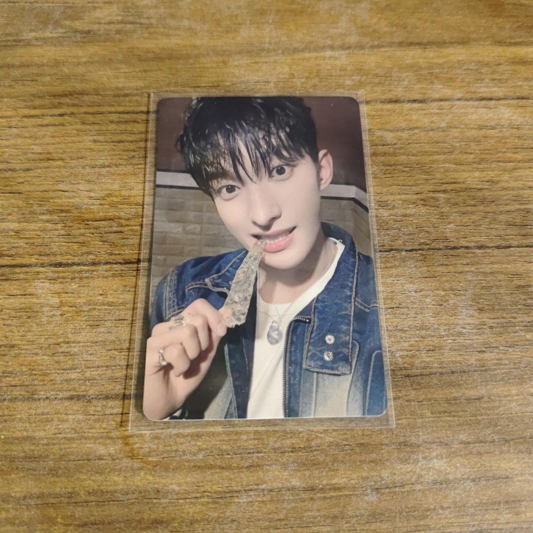 

[Б/У] BSS Dokyeom TELEPARTY yizhiyu yzy лимитированная торговая карта