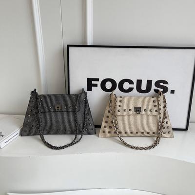 Sac grand format unique pour aisselles femmes printemps/été nouveau style sac enveloppe rétro sac bandoulière chaîne texture niche