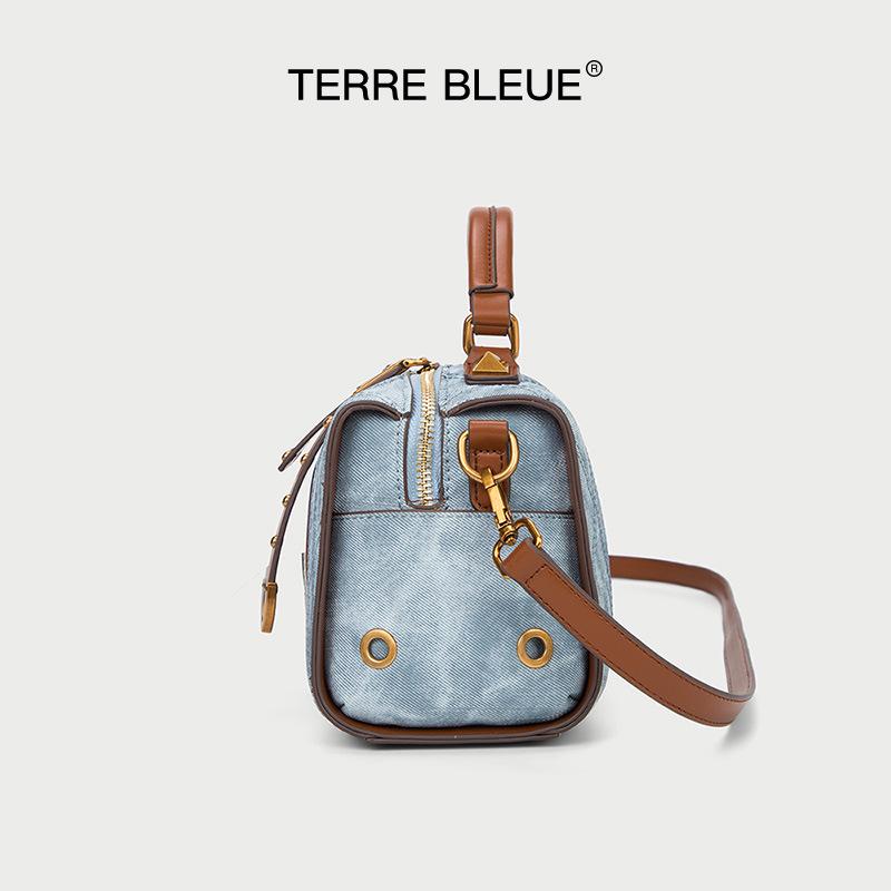 Luxe 2025 Pillow Bag - Trendy, Versatile Shoulder & Handbag for Women