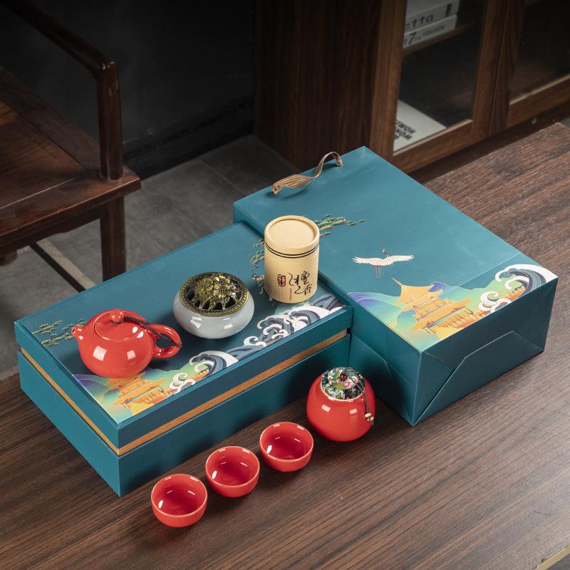 Guochaofeng ceramic tea set will give friends a portable storage gift box with business gifts.