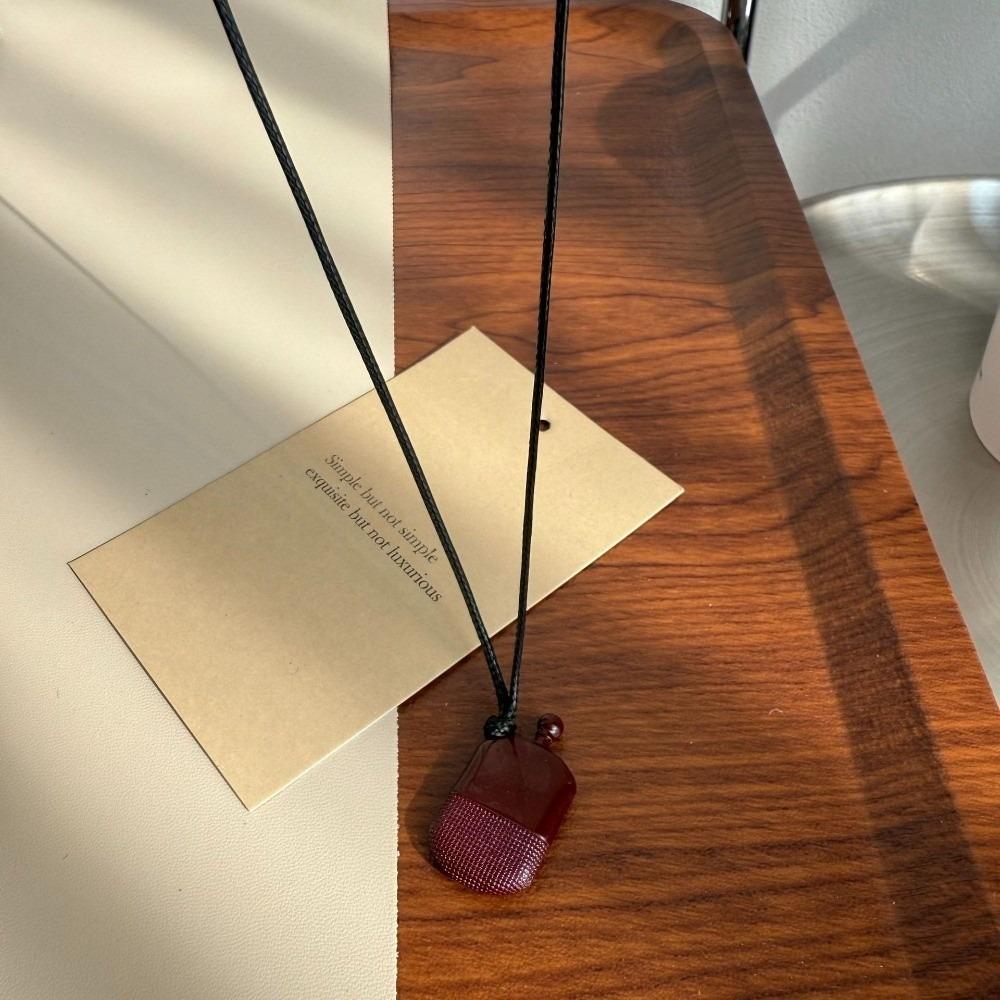 INS Minimalist Pendant Necklace Small Wine Pot Black Rope Sweater Chain Titanium Steel Long Adjustable Neck Chain